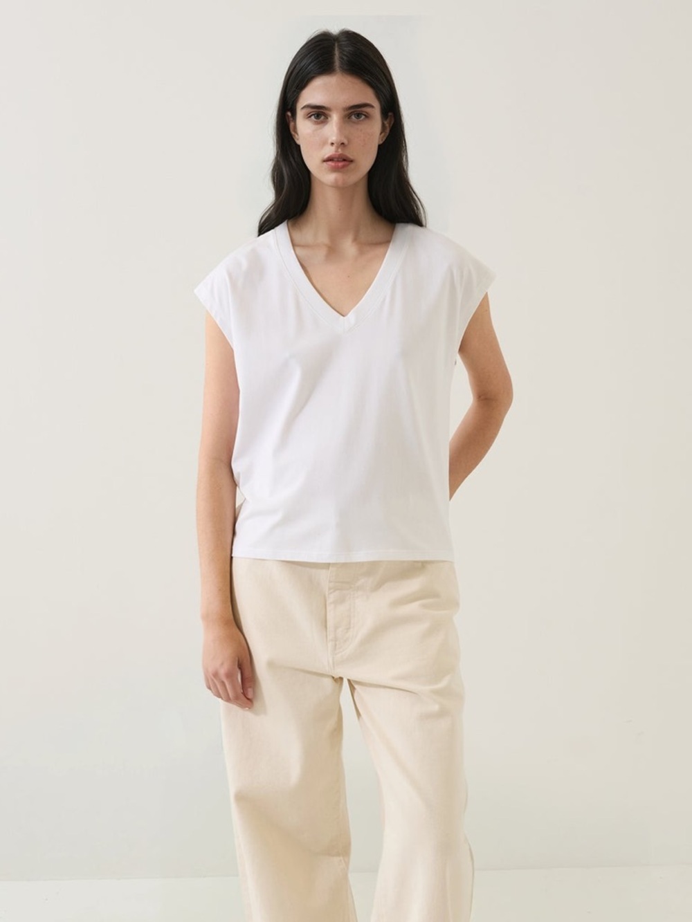 Zara Linen Cotton White V-Neck Cap-Sleeve Tee
